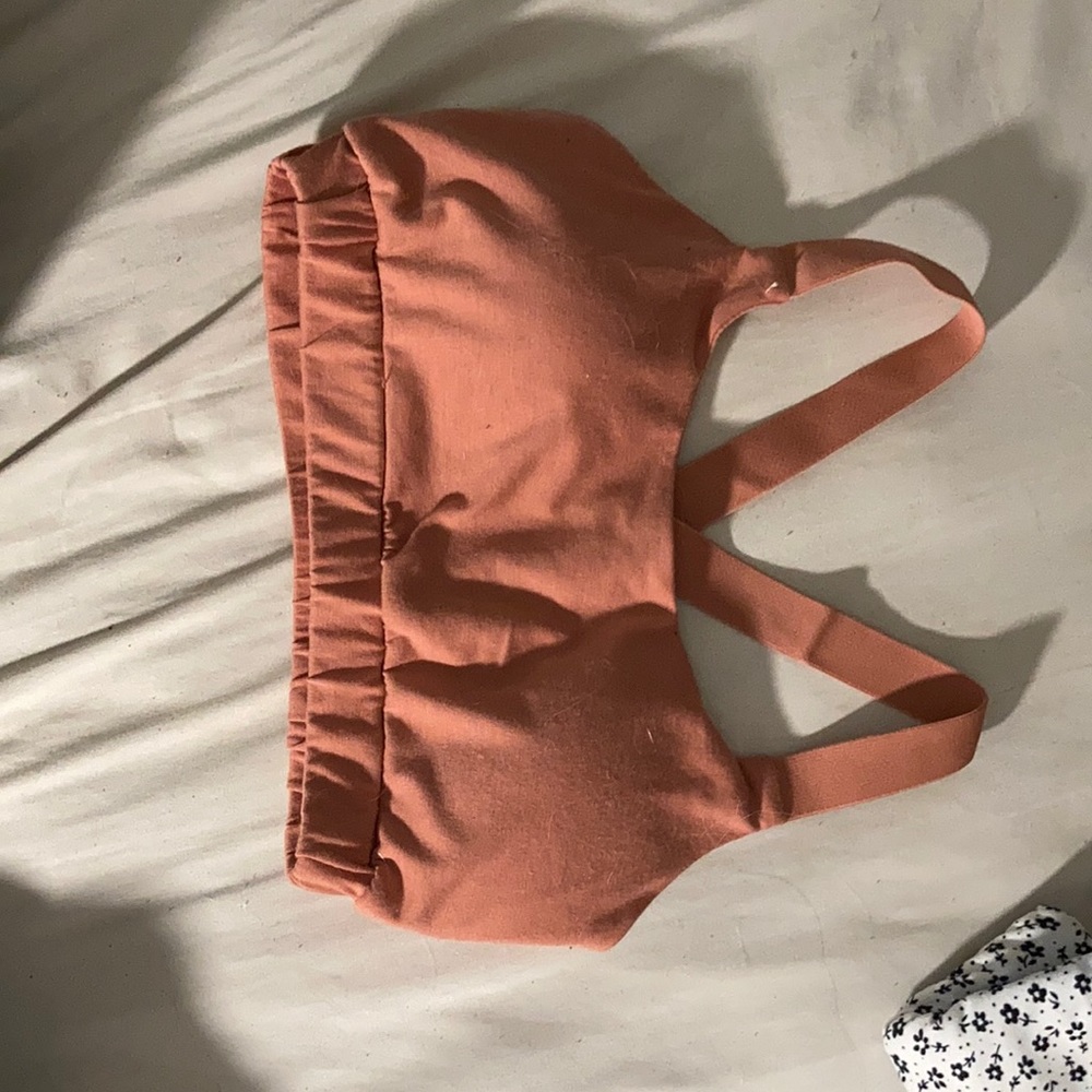 Peach pink